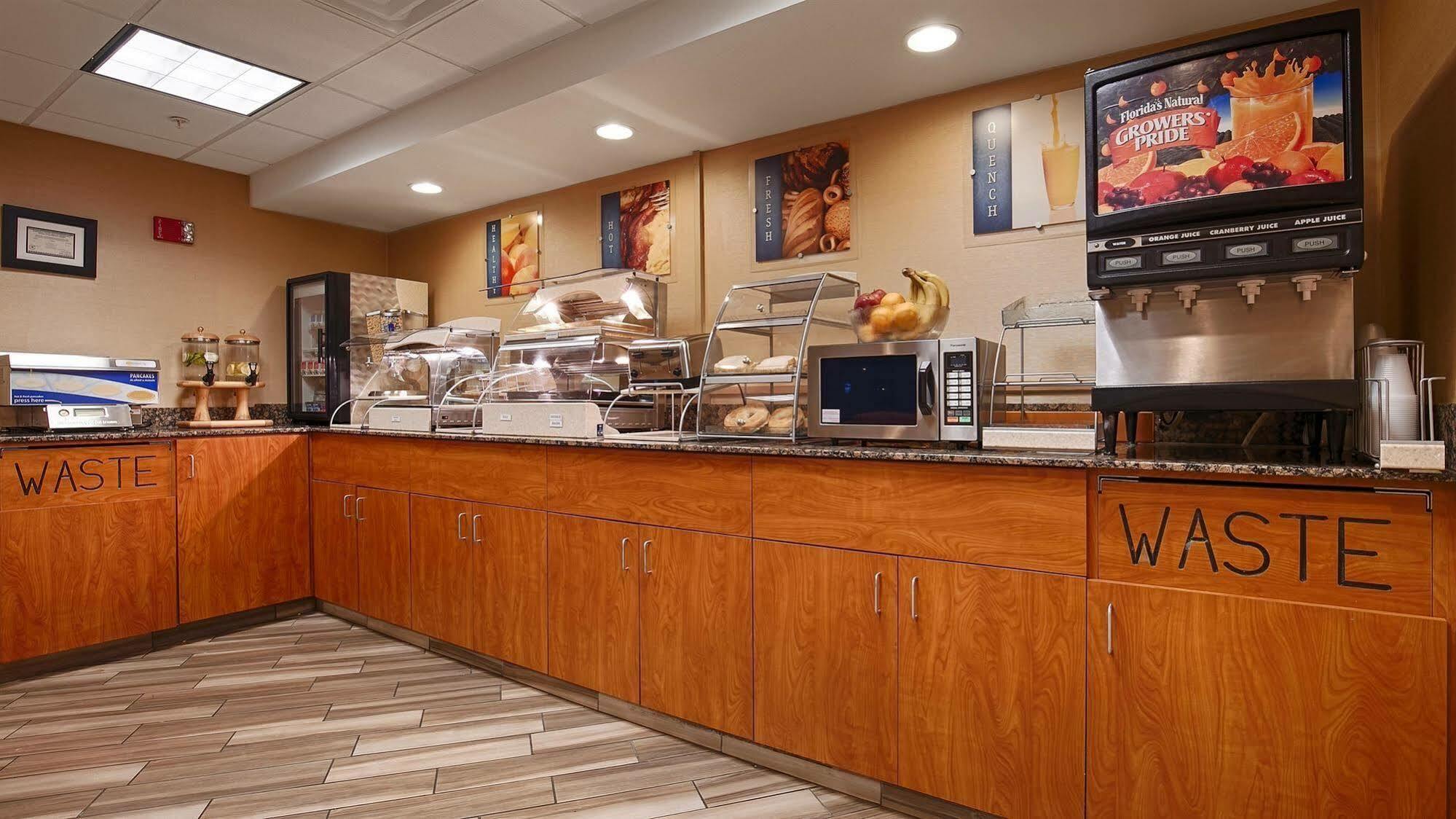 Best Western Plus Peoria Eksteriør billede